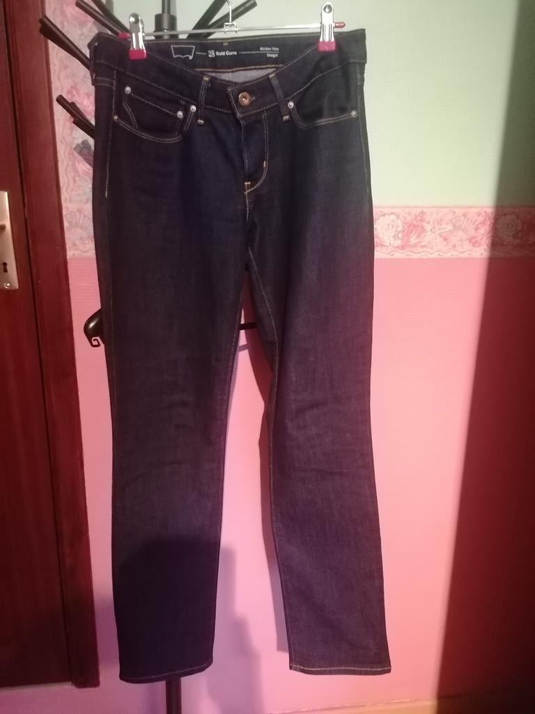 Levi's 28/29 Bold Curve blauwe jeans voor dames, bijna nieuw, Ophalen, Blauw, Zo goed als nieuw, W28 - W29 (confectie 36)