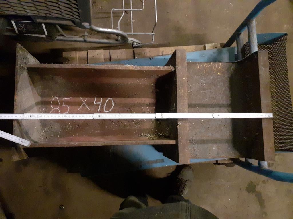 Aambeeld, Doe-het-zelf en Bouw, Ophalen