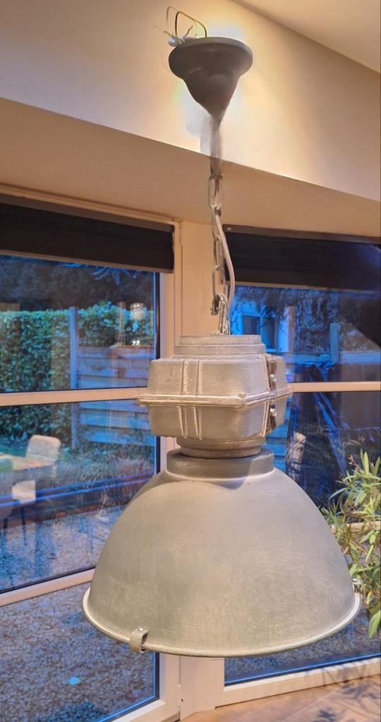 Lustre déco "industriel ", Enlèvement