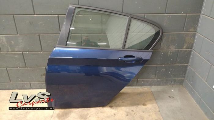 Portière 4portes arrière gauche d'un BMW 1-Serie (A76), Autos : Pièces & Accessoires, Carrosserie & Tôlerie, Porte, BMW, Utilisé