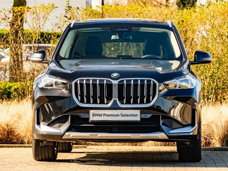 BMW Serie X X1 xLine, Auto's, 136 pk, https://public.car-pass.be/vhr/1f2fc892-c485-400b-934a-8418c8e57d7f, Zwart, Bedrijf