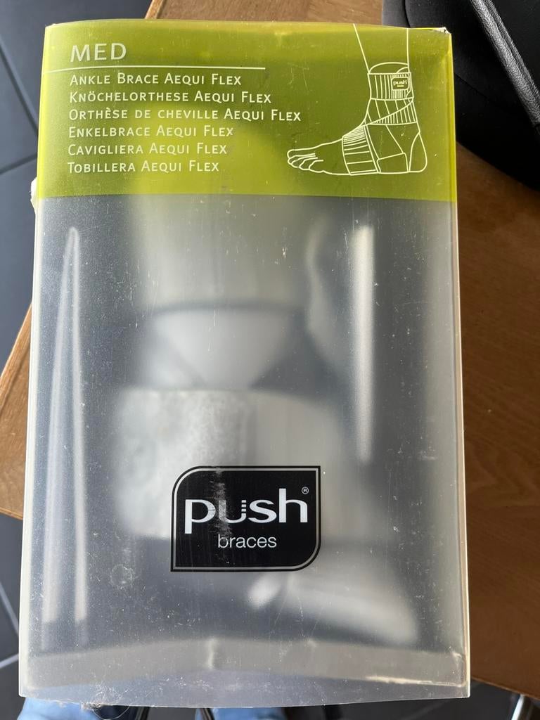 Push enkel brace, Ophalen, Gebruikt