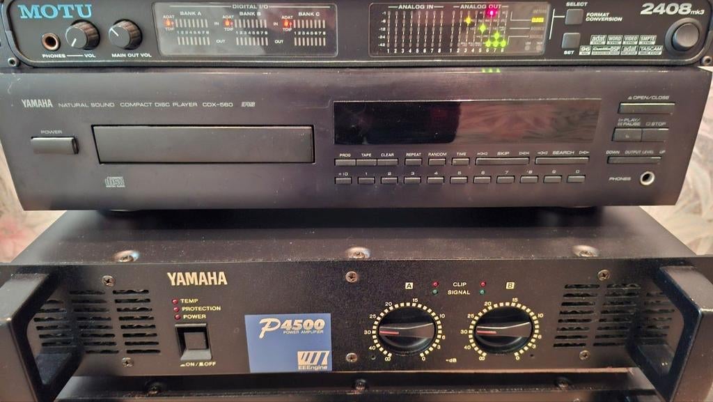 MOTU 2408 mk3 audio interface, 80€ laagste prijs., Muziek en Instrumenten, Ophalen of Verzenden