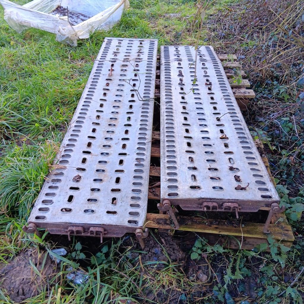 Rampes de chargement  convient pour mini tracteur