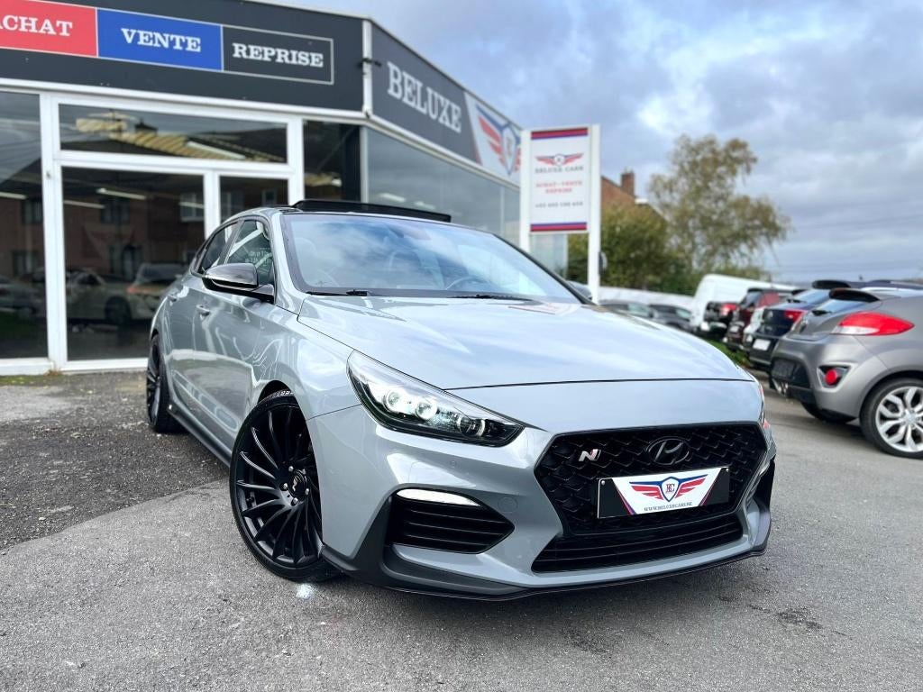 HYUNDAI i30 N Fastback/Sedan*zonnedak*Alcantara*PDC, Auto's, Voorwielaandrijving, Euro 6, Alcantara, Bedrijf