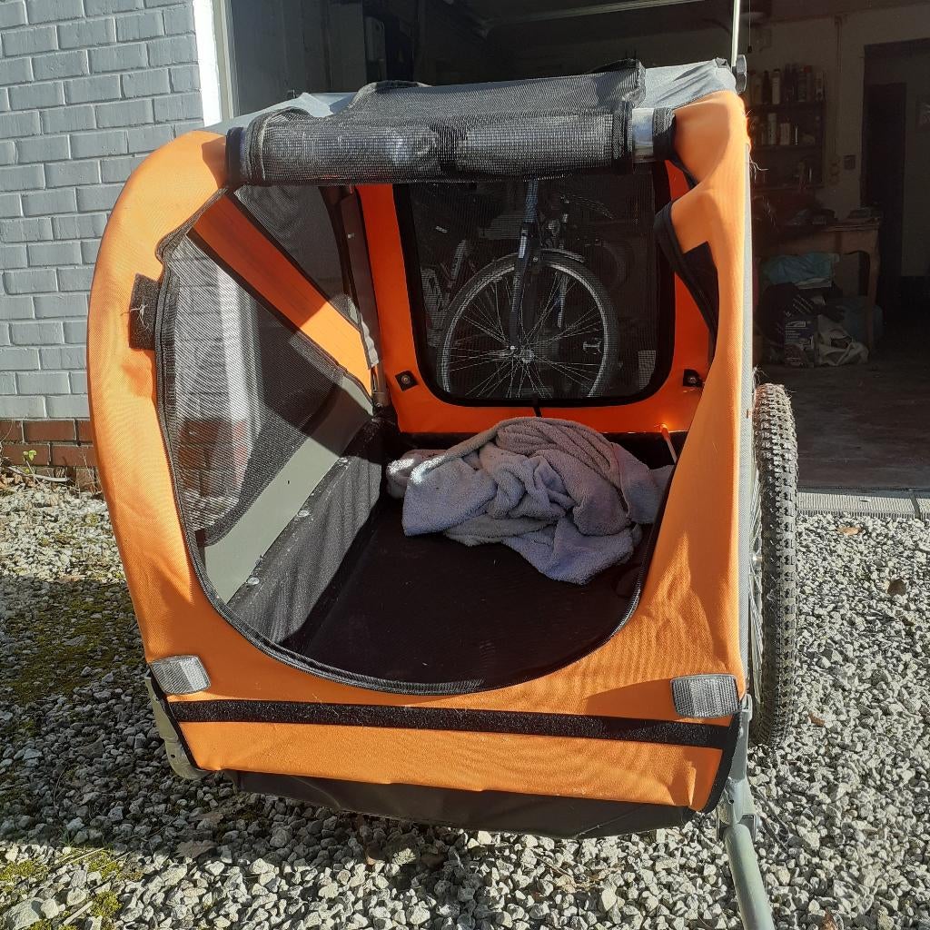Remorque chien 30 kg pour vélo + marque Duvo+, Animaux & Accessoires, Enlèvement, Comme neuf