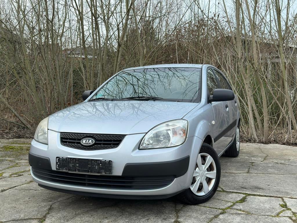 Kia Rio 1.4 Active * 12 MAANDEN GARANTIE*, Auto's, Kia, Voorwielaandrijving, Stof, 4 cilinders, USB