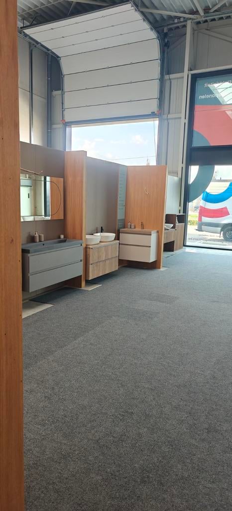 Magazijn met toonzaal te huur Genkersteenweg Hasselt, Immo, Hasselt