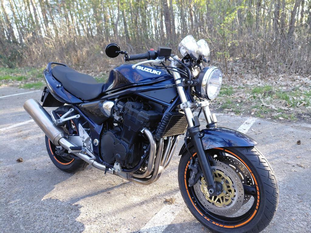 Suzuki bandit 1200/2004 met maar 36 dkm met keuring