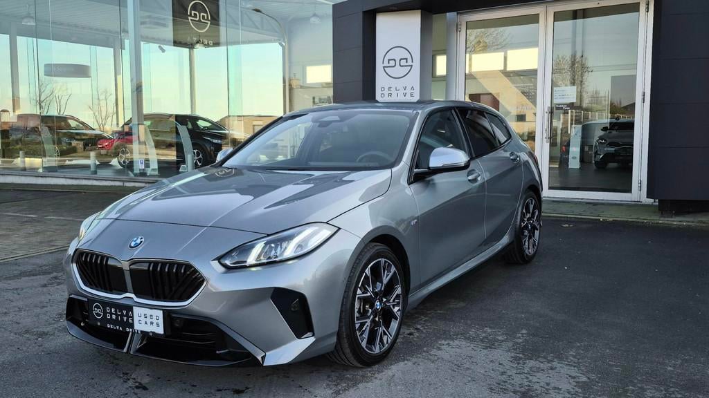 BMW 120 120i M Sport Automaat | Leder, Auto's, Gebruikt, Zwart, Leder, 5 zetels