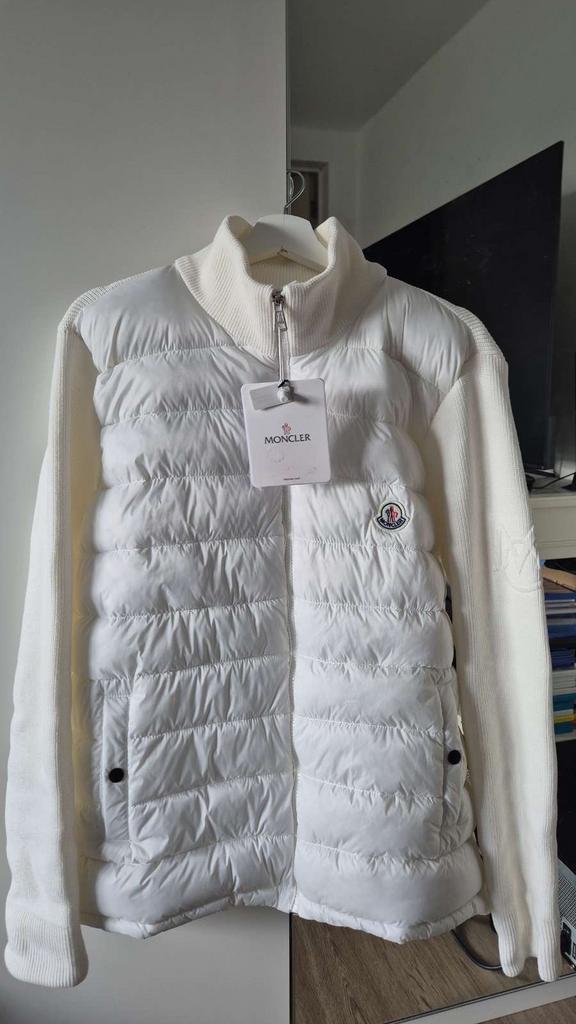 Moncler cardigan, Ophalen of Verzenden, Zo goed als nieuw, Maat 42/44 (L)