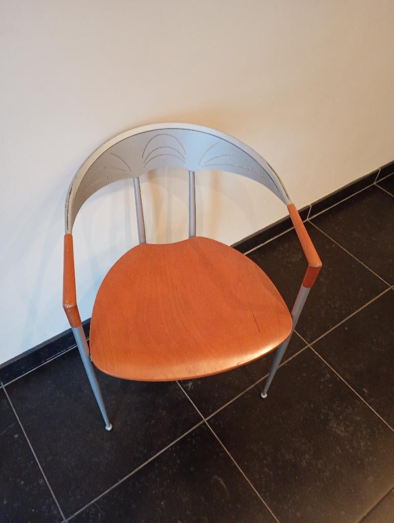 Keukenstoel, Huis en Inrichting, Stoelen, Ophalen, Modern design, Bruin, Zo goed als nieuw