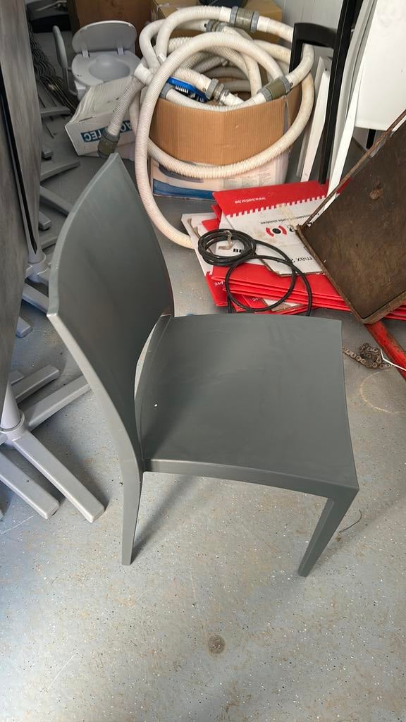Chaise en plastique, Enlèvement, Utilisé, Plastique, Empilable