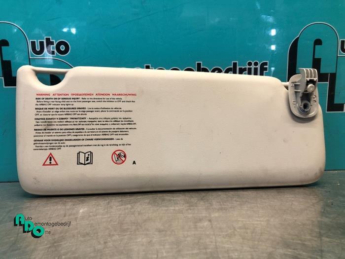 Pare-soleil d'un Renault Twingo (Twingo 07-), Autos : Pièces & Accessoires, Renault, -, 3 mois de garantie, Utilisé