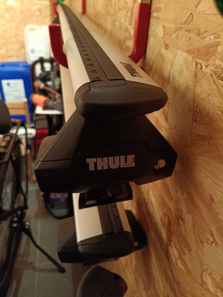 Thule Evo Clamp + kit in nieuwstaat, Auto diversen, Dakdragers, Zo goed als nieuw, Ophalen