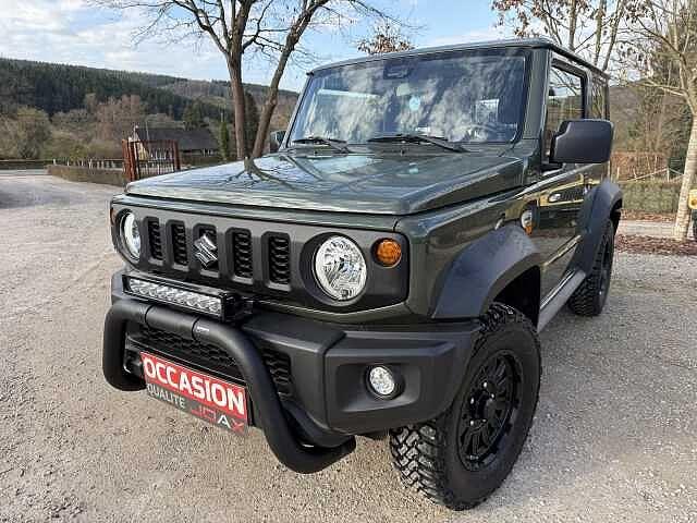 Suzuki JIMNY 2 pl 1.5i 4x4 GARANTIE 5 ANS !!, Auto's, Suzuki, Bluetooth, 100 pk, Bedrijf, Handgeschakeld
