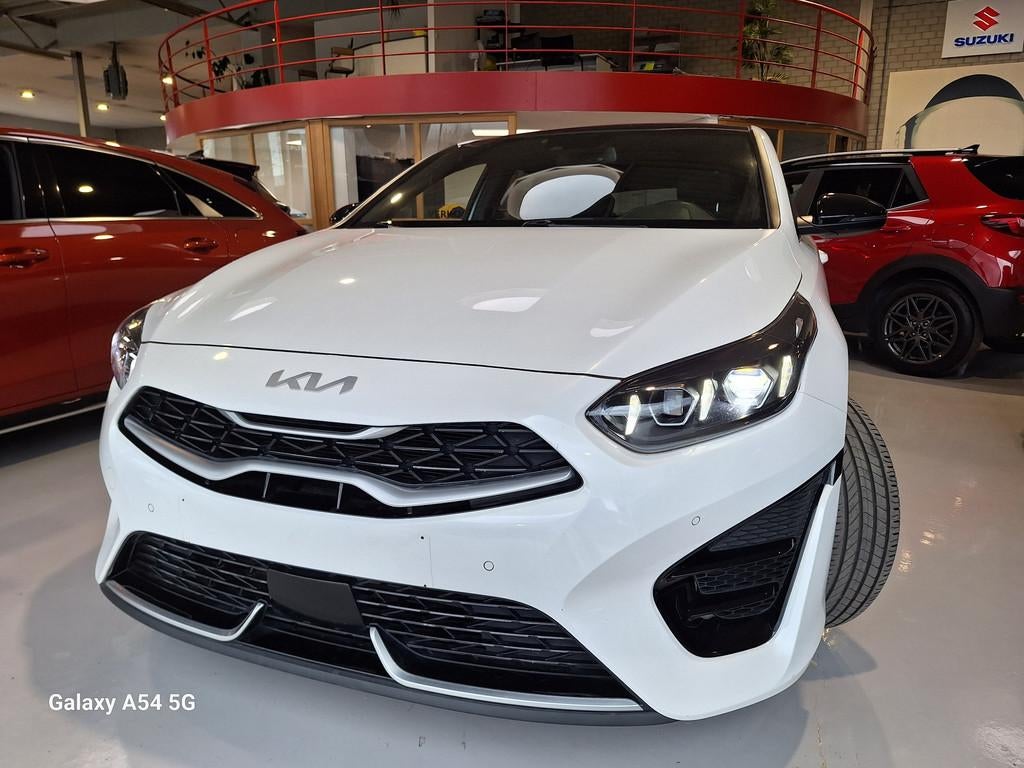 Kia ProCeed GT-LINE 1.5T 7DCT - LEZ VALID 2035 - AUTOMATIC -, Auto's, Kia, Automaat, Gebruikt, 159 pk, https://public.car-pass.be/vhr/2594226c-ad0a-46fd-820b-3dee33359ce1