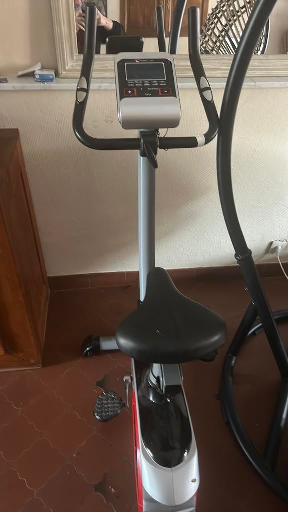 Velo d’appartement, Jambes, Comme neuf, Enlèvement, Vélo d'appartement