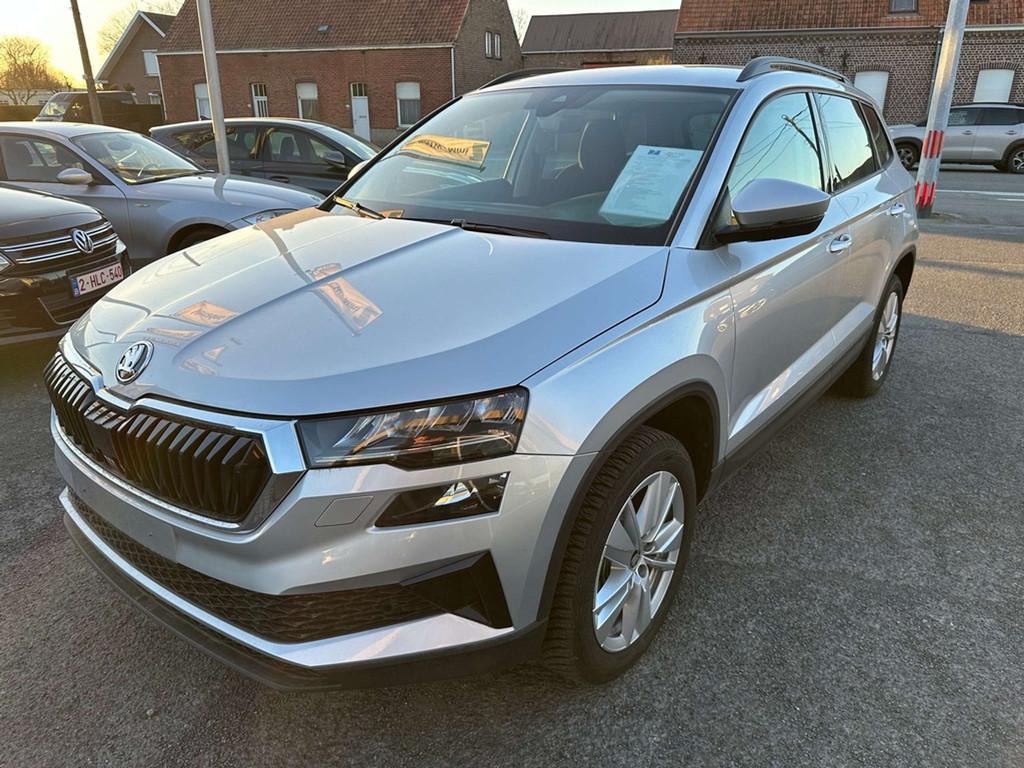 Skoda Karoq 1.5 TSI DSG|Camera|Apple&Android|Adaptieve Cruis, Auto's, Stof, USB, Bedrijf, 5 zetels