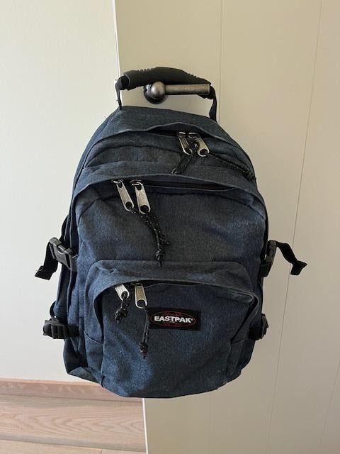Eastpak rugzak, 40 cm of meer, Zo goed als nieuw, Waterdicht, Eastpak