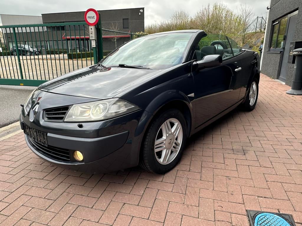 Renault Megane Cabrio 1.6-16V Airco, Carplay & 1j GARANTIE, Auto's, Stof, 4 cilinders, Cabriolet, Bedrijf