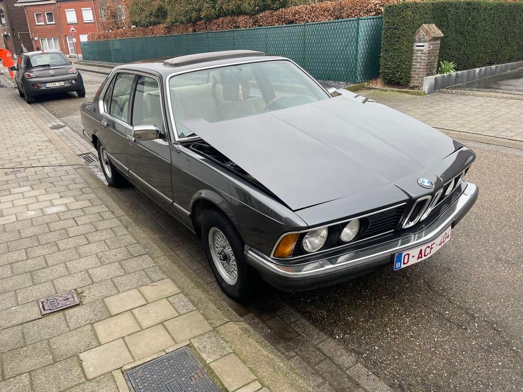 Bmw 728i 1980, Auto's, BMW, Beige, Handgeschakeld, Particulier, Achterwielaandrijving