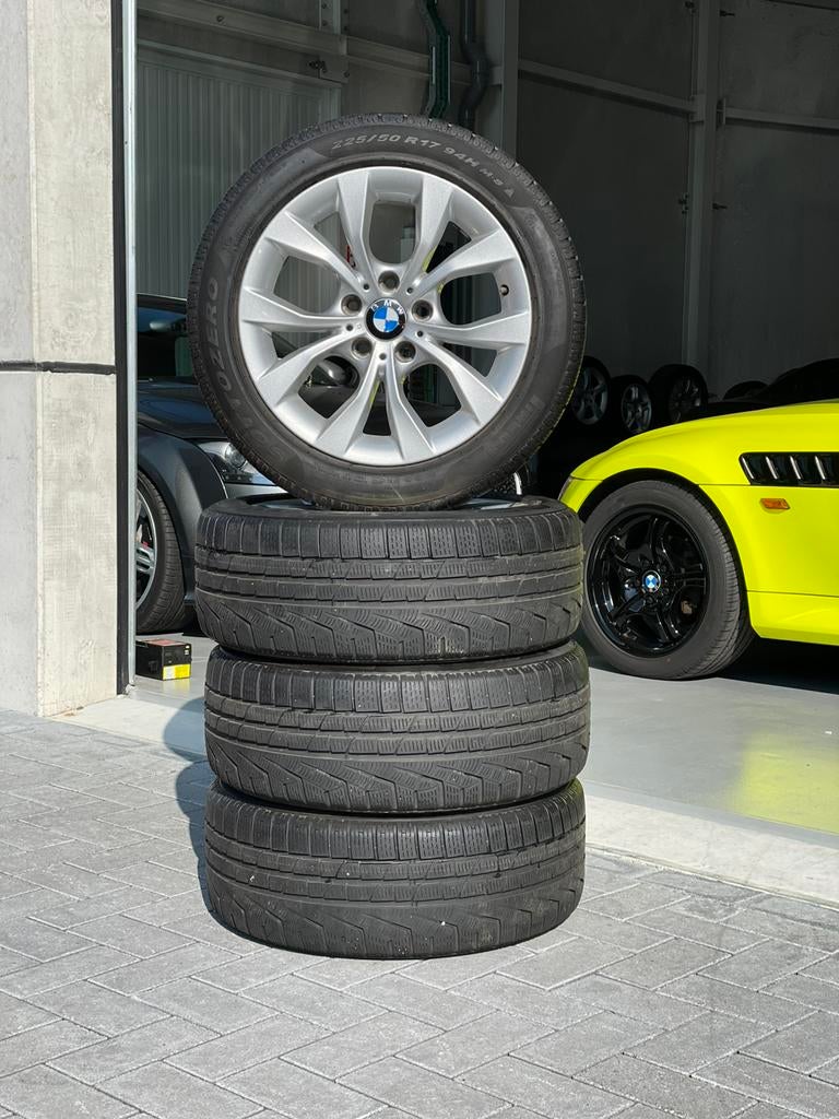 BMW lichtmetalen velgen 17 inch styling 318 met banden, Ophalen, Gebruikt, 17 inch, Band(en)