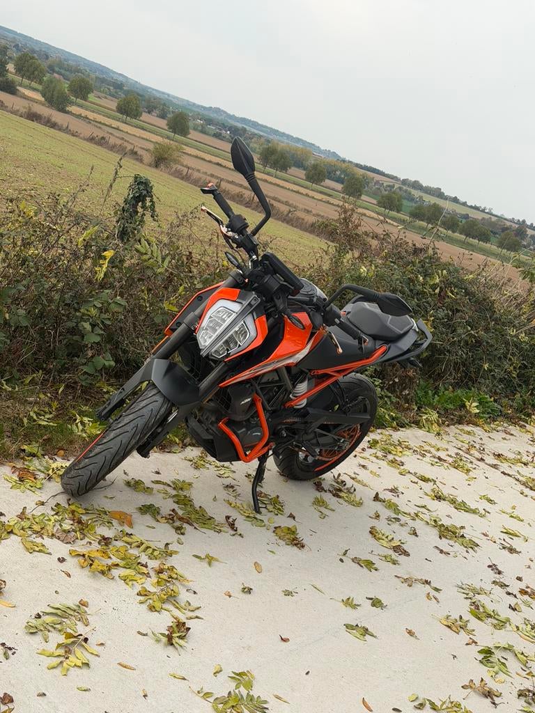 Ktm duke 125 5000km, Motos, Motos | KTM, Permis Moto A1 minimum, Particulier