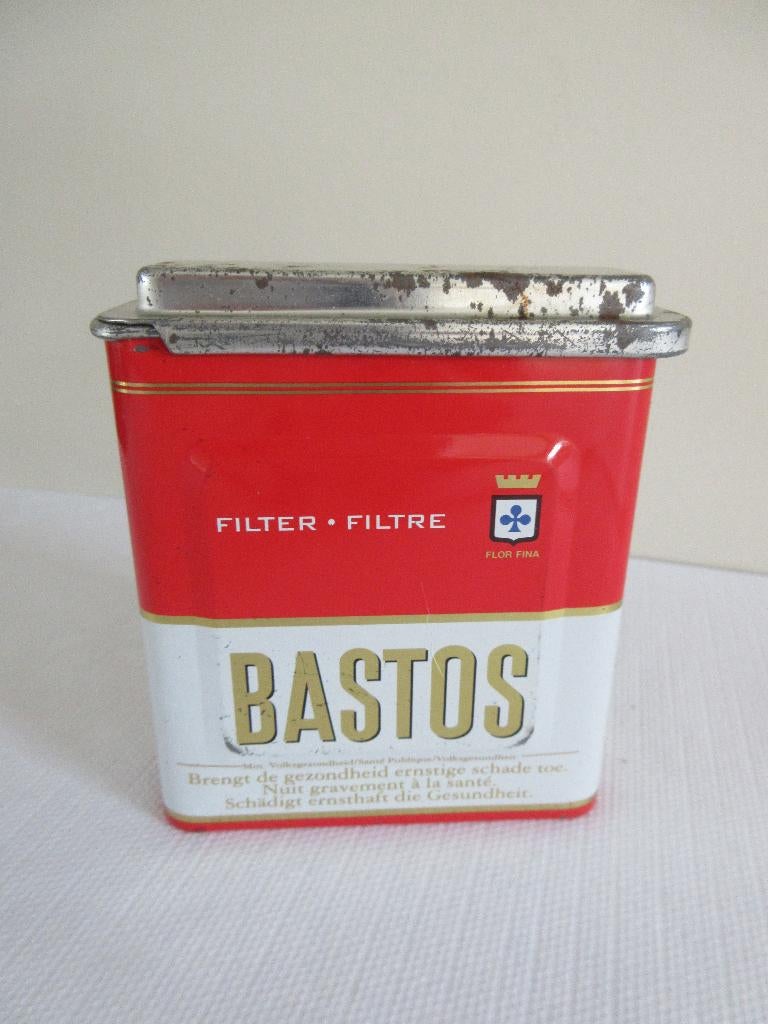 Metalen opbergdoos BASTOS Filter oude blikken doos metaal, Verzamelen, Rookartikelen, Aanstekers en Luciferdoosjes, Ophalen