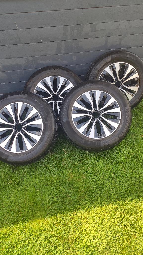 jantes bicolores d'origine Mercedes-Benz, Autos : Pièces & Accessoires, Pneus & Jantes, Enlèvement, Utilisé, 17 pouces, Jante(s)