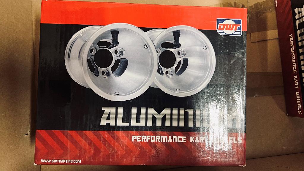4 jantes alu pour kart - neuves, Enlèvement ou Envoi, Neuf, Pièces Kart
