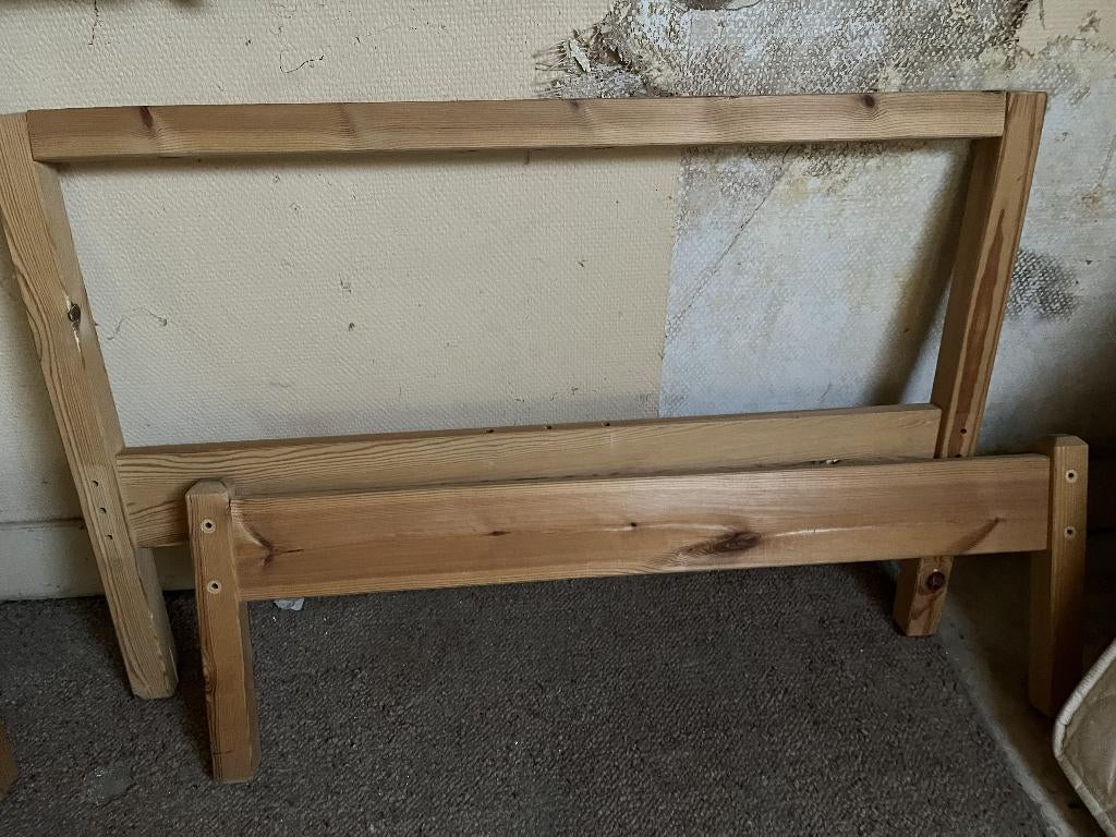 Deux lits IKEA de 80cm, Maison & Meubles, Autres couleurs, Une personne, Utilisé, 200 cm