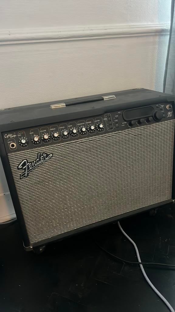 Fender cyber twin, Ophalen, Zo goed als nieuw
