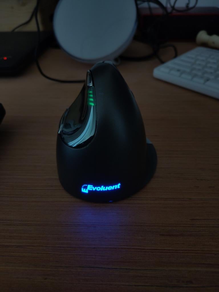 Evoluent VerticalMouse 4 droitier filaire, Computers en Software, Muizen, Ophalen, Rechtshandig, Muis, Gebruikt