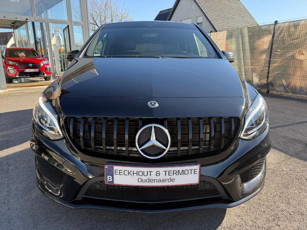 Mercedes-Benz B180 AMG-Line 7G-DCT // 12m garantie, 170 g/km, 4 cilinders, Zwart, 1595 cc