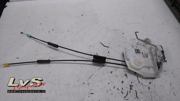 Deurslot Mechaniek 4Deurs links-voor van een Fiat Fullback, Gebruikt, -, -, Ophalen of Verzenden