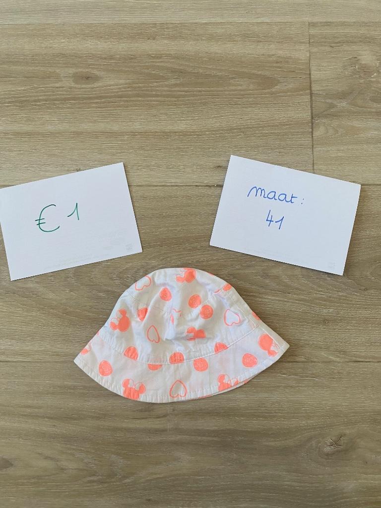 Hoofddeksels baby: muts en zonnehoedjes, Kinderen en Baby's, Ophalen, Zo goed als nieuw, Jongetje of Meisje