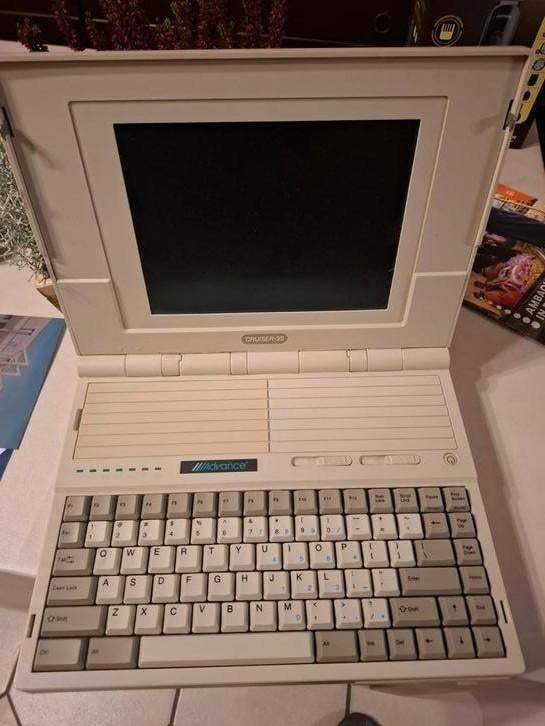 Advance Cruiser-35 vintage laptop – zeldzaam retro 386SX, Ophalen of Verzenden
