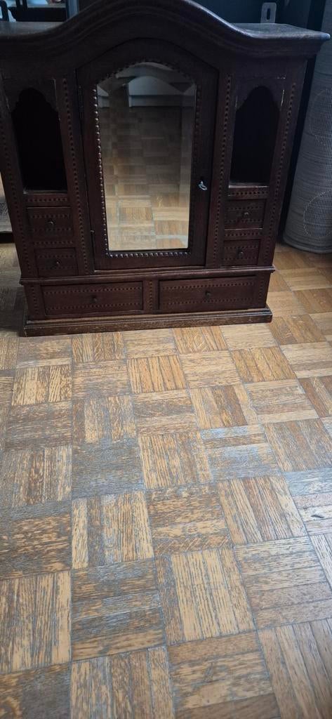 antiquité petite pharmacie, Enlèvement