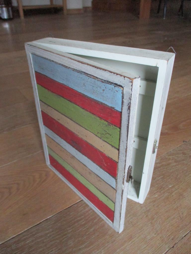 Sleutelkastje hangkastje muurkastje hout, Ophalen of Verzenden, Gebruikt