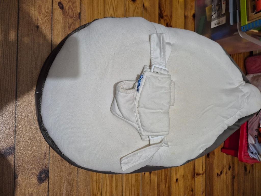 Doomoo seat sit n swing antraciet, Ophalen, Zo goed als nieuw, Met gordel(s) of riempje(s)