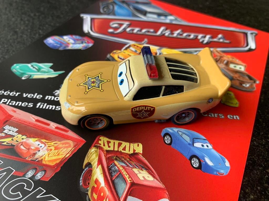 Disney  Cars Deputy Lighting McQueen, Kinderen en Baby's, Speelgoed |Speelgoedvoertuigen, Ophalen of Verzenden, Nieuw