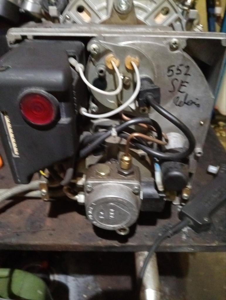 riello Gulliver rg1r 363T1 32/60kw., Ophalen