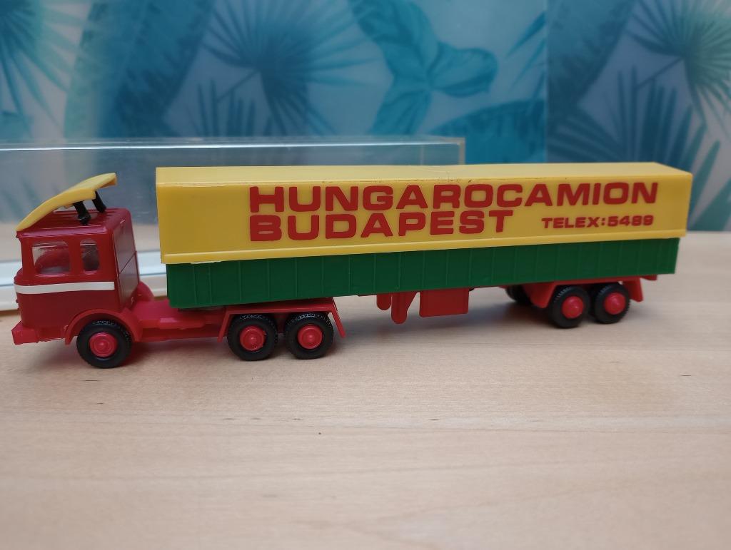 Tracteur et semi-remorque Raba Hongrie 1/87, Enlèvement ou Envoi, Comme neuf, Bus ou Camion
