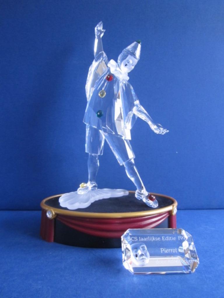 Swarovski SCS 1999 Pierrot kompleet met display & plaquette, Verzamelen, Ophalen of Verzenden, Nieuw, Figuurtje