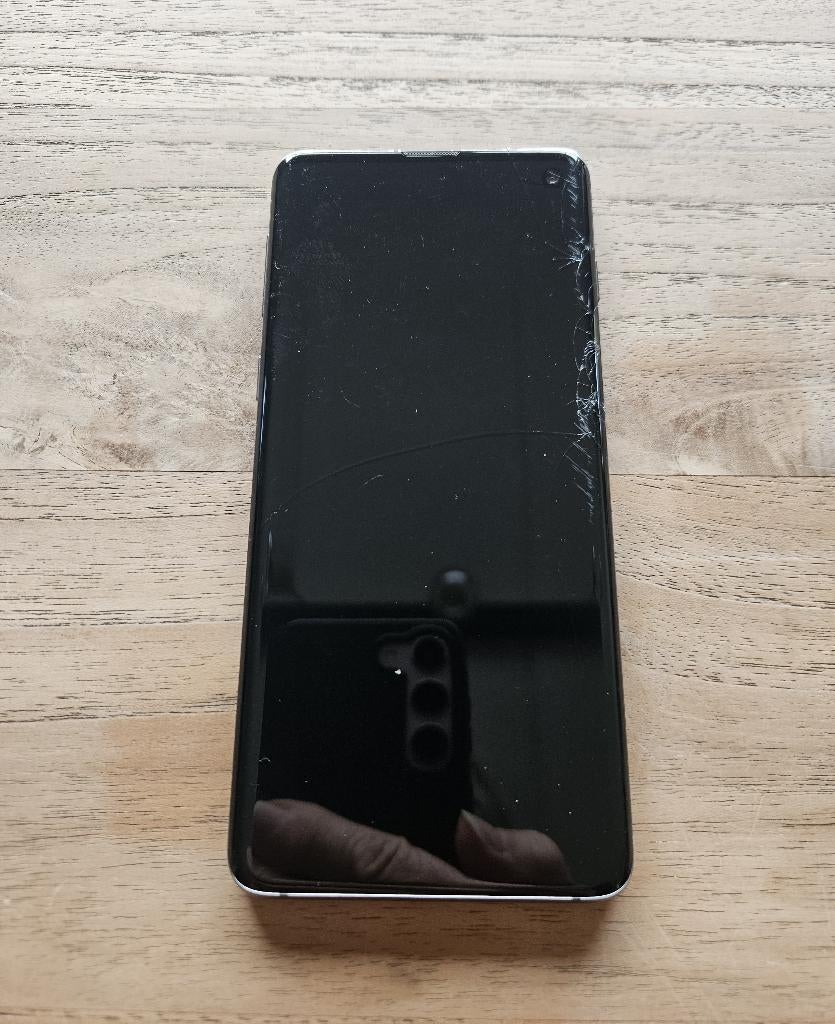Samsung S10, Télécoms, Téléphonie mobile | Samsung, Utilisé, Galaxy S10, 128 GB, Sans simlock, Écran tactile, Android OS, Noir