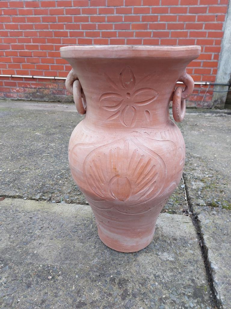 Jarre en terre cuite, Enlèvement