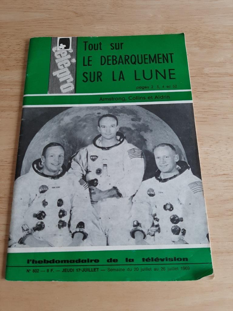 1 speciale aflevering van het weekblad Telepro landt op de, Ophalen of Verzenden, 1960 tot 1980, Tijdschrift