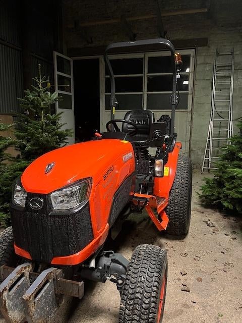 kubota tractor, Enlèvement, Utilisé, Jusqu'à 80 ch, Autres marques
