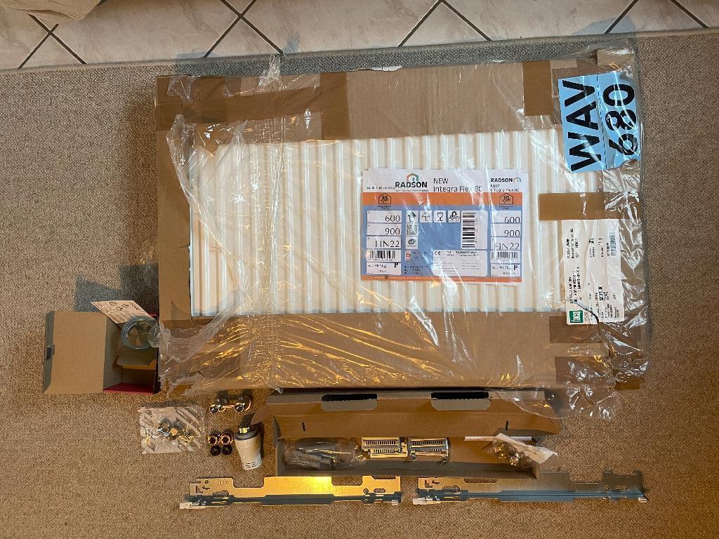 Radiateur Radson Integra Flex 8C Type 22 neuf H600xL900, Bricolage & Construction, Neuf, Enlèvement, Radiateur, 30 à 80 cm